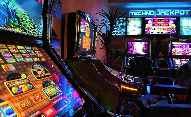 پاکستان میں Wild Classic Slots کا آن لائن کیسینو سیکشن کھولیں۔